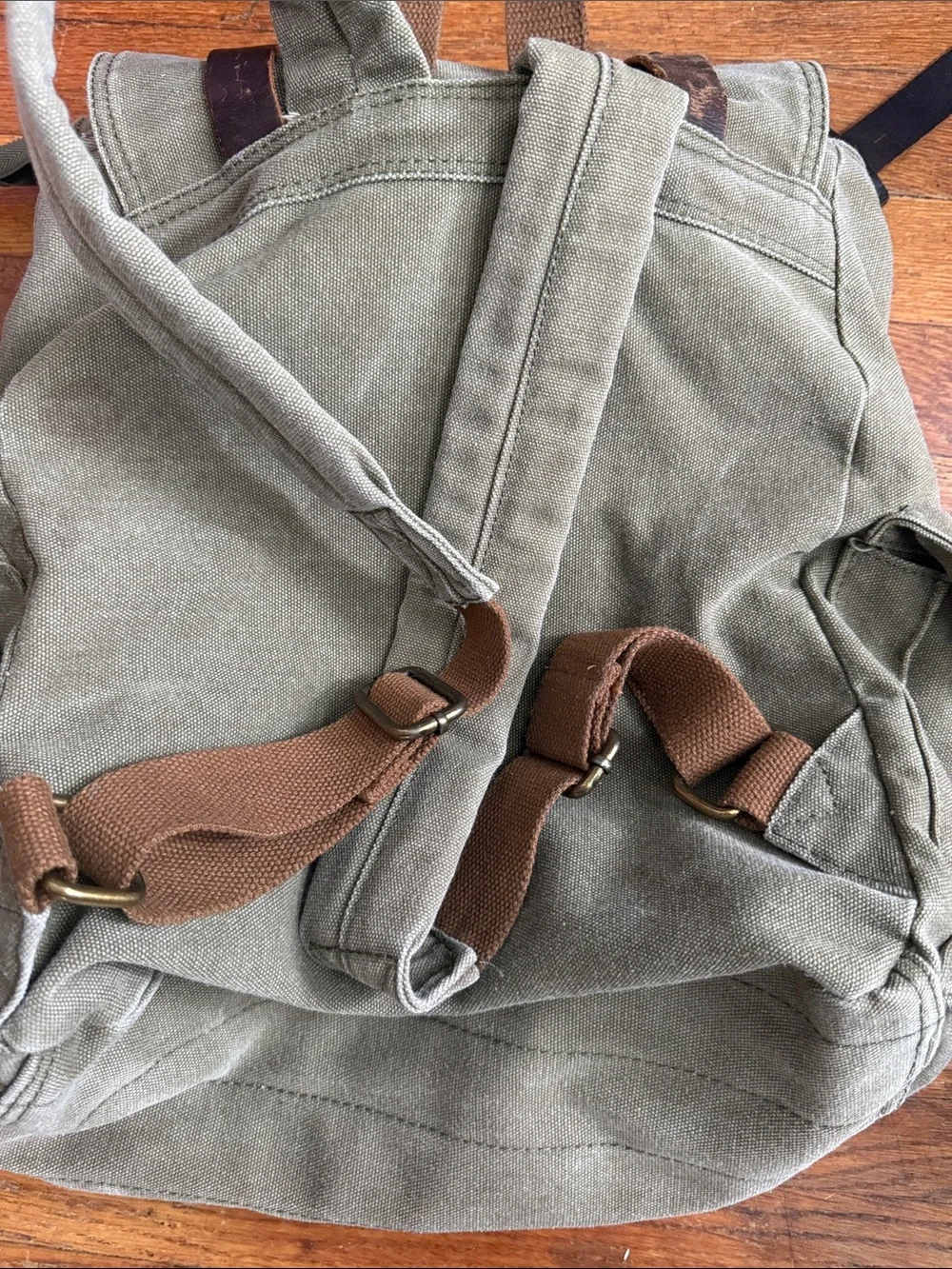 N/A durable olive
